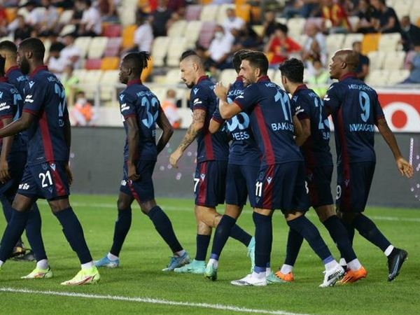Trabzonspor, Avrupa'nın En Yüksek Pas Yüzdesine Sahip Takımları Arasında Yer Aldı!