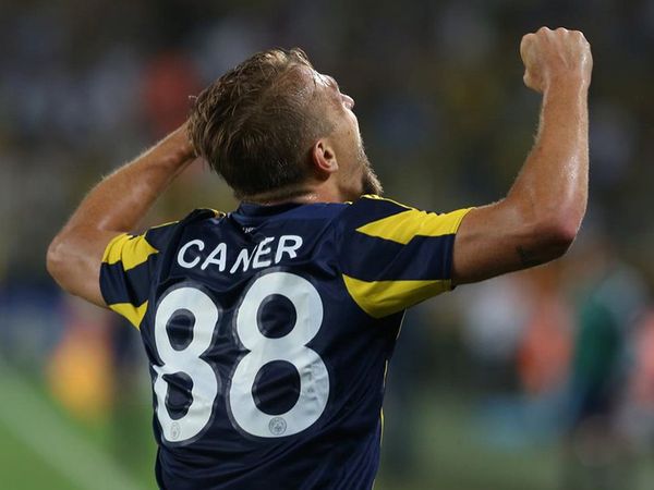 Trabzonspor, Fenerbahçe'de Kadro Dışı Kalan Caner Erkin İle Görüşüyor!