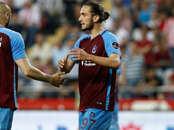 Trabzonspor Transferde Eski Yıldızı Yusuf Yazıcı'yı Gözüne Kestirdi!