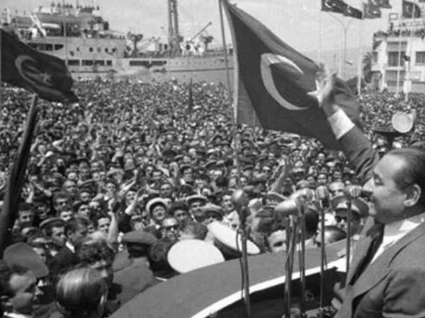Türkiye'nin demokrasi tarihindeki en kara lekelerden bir tanesi olan 27 Mayıs darbesinin 62'ıncı yıldönümü!