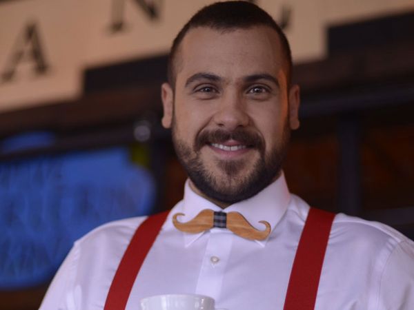 Ümit Erdim kimdir?