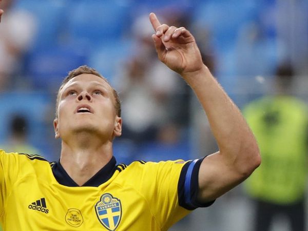 Viktor Claesson kimdir?
