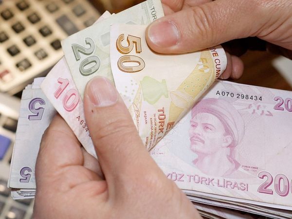 Yeme-İçme Sektöründe 300 Bin Kişilik Eleman Açığı Var, Maaşlar 7 Bin Lirayı Buldu