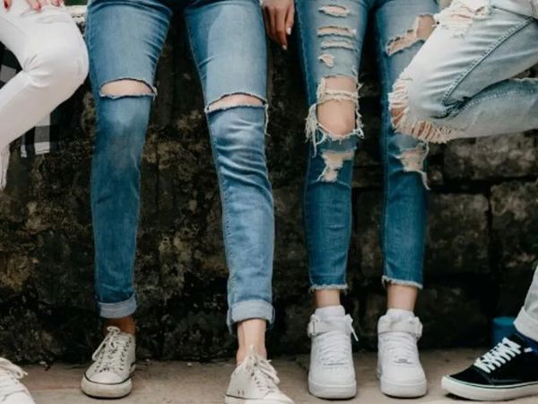 Yeni nesil pantolonların bacak arası neden eriyor? Öğrenince çok şaşıracaksınız