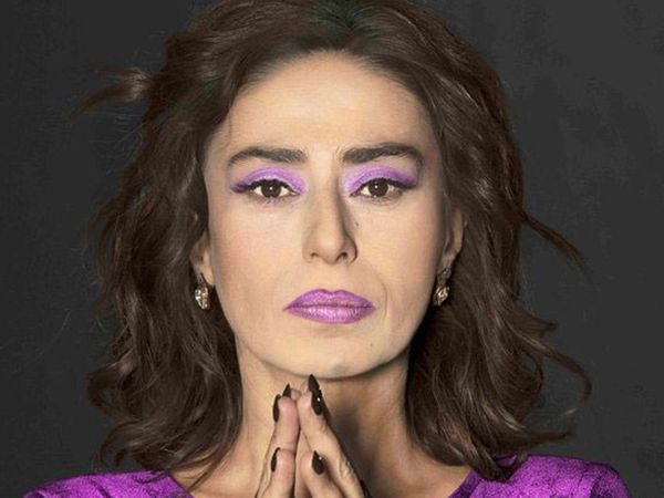 Yıldız Tilbe kimdir?