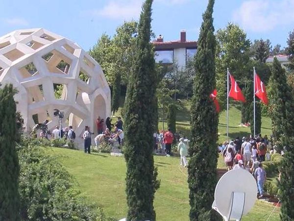 15 Temmuz darbe girişiminin 6'ncı senesinde 15 Temmuz Şehitler Anıtı ziyaretçi akınına uğradı