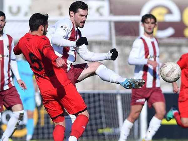 24 Erzincanspor'un teknik direktöründen maç sonu şaşırtan açıklama: Bunlar hak ediyorlar demek ki