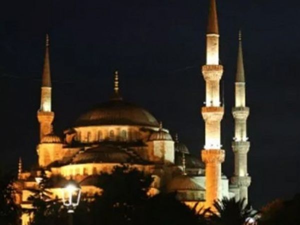 81 İlde 90 Bin Camiden Sela Sesleri Yükseldi