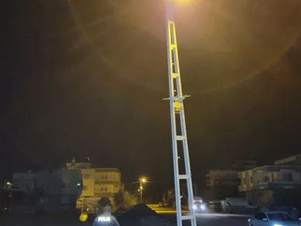 Adana’da Akıl Almaz Olay! İki Gencin Oyunu Feci Şekilde Son Buldu