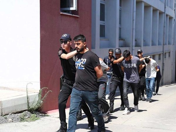 Adana'da akılalmaz olay! 'Niye yan baktın' kavgası 1 can aldı