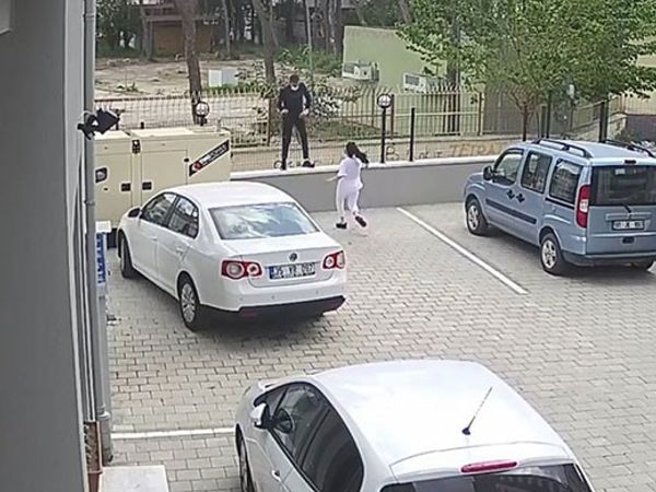 Adana’da Kapkaççının Kovalanma Anları Kameraya Yansıdı
