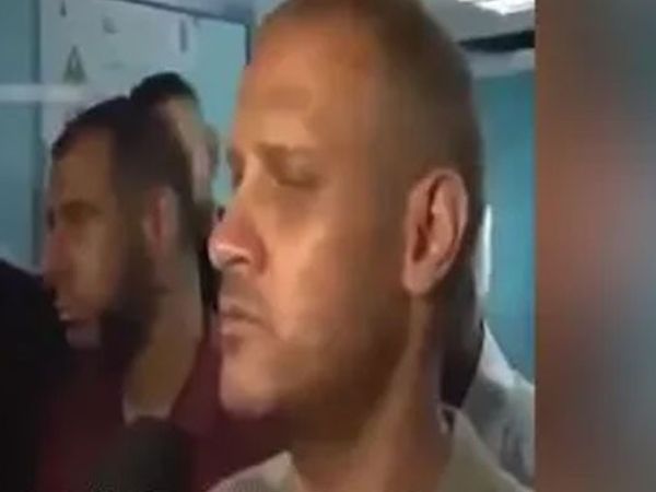 Ailesini Saldırılarda Kaybeden Filistinli Babanın Dirayeti Yürekleri Yaktı