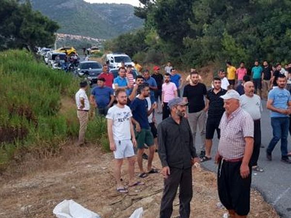 Alanya'da Çıkan Yangını, Ormanda Nöbet Tutan Gençler Önledi