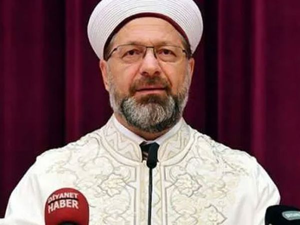 Ali Erbaş Açıkladı: Teravih Namazı İçin Yeni Karar Alabiliriz