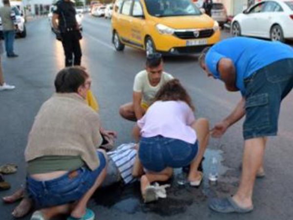 Ambulans Çağırdığı Kişi Eşi Çıktı!