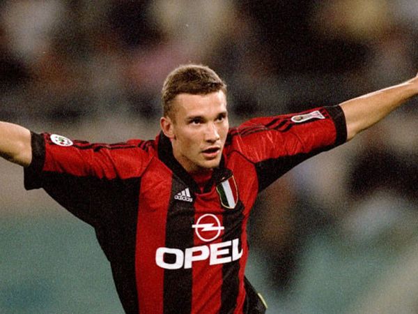 Andriy Shevchenko'nun Unutulmaz 5 Golü