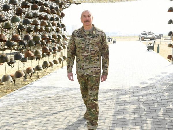 Askeri Ganimet Parkı Azerbaycan'da Açıldı