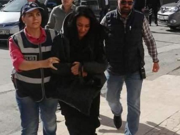 Aydın'da 40 Kişiyi 600 Bitcoin Karşılığında Dolandıran Safiye Ve Eşinin 135'er Yıl  Hapsi İstendi