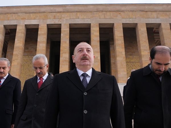 Azerbaycan Cumhurbaşkanı Aliyev’den Anıtkabir ziyareti!