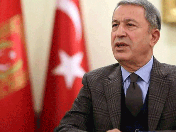 Bakan Akar'dan Sert Yanıt: Hak ve Menfaatlerimizden Vazgeçmeyiz!
