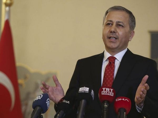 Bakan Yerlikaya dolandırıcılara geçit vermiyor: 10 ilde nefes kesen operasyon