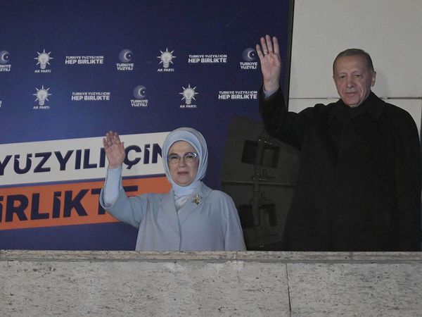 Başkan Erdoğan'dan balkon konuşması