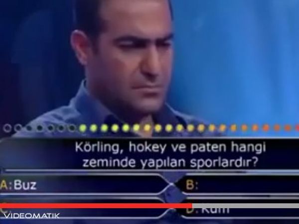 Alperen Durmaz Piyano Çaldığı Anları Paylaştı