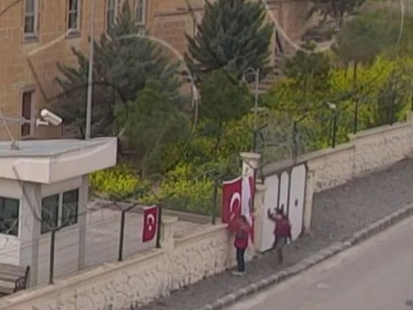 Batman’da Çocukların Bayrak Aşkı Gururlandırdı