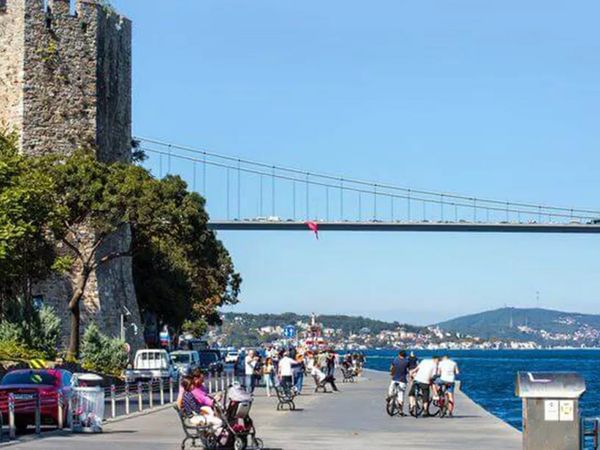 Bebek sahilde rezil anlar
