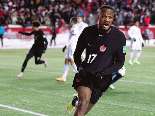 Beşiktaşlı Cyle Larin Kanada Milli Takım Formasıyla Şov Yapıyor!