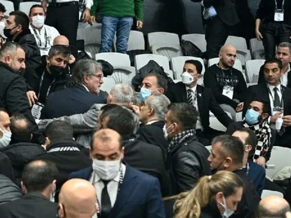 Beşiktaş'ta 2020 Yılı Olağan İdari ve Mali Genel Kurulunda Tansiyon Yükseldi!