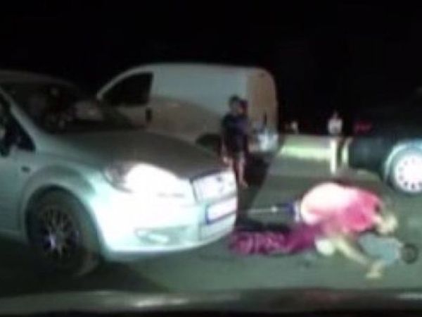 Beylikdüzü’nde korkutan kaza: Bir anda yola fırlayan çocuğa araba çarptı