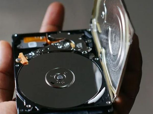Bilgilerimizi Yedeklerken SSD Mi Yoksa HDD Mi Kullanalım!