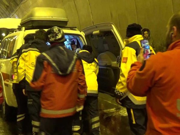 Bolu Dağı Tüneli'nde korkunç olay: Kaza sonrası hipotermi geçirdi!