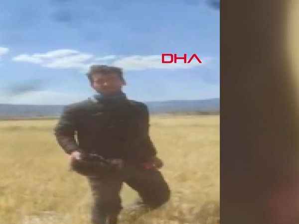 Burdurlu Çiftçi Ve Kanadalı Paraşütçü Arasındaki Diyalog Gülümsetti