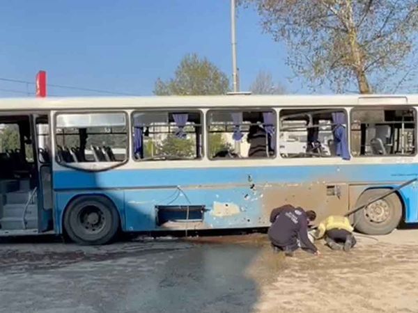 Bursa'da infaz koruma memurlarını taşıyan otobüsün patlama anı görüntüleri ortaya çıktı!