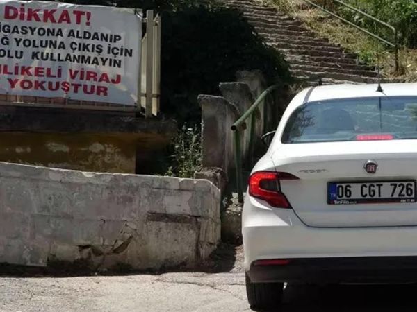 Bursa'nın Uludağ yolunda seyir halinde olan ve o esnada navigasyon kullanan sürücülere dikkat!