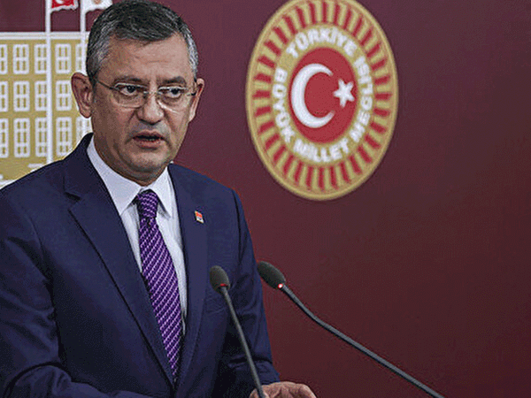 CHP'li Özgür Özel'den Kur'an Kurslarına Yönelik Skandal Açıklama:  'Orta Çağ Zihniyeti'