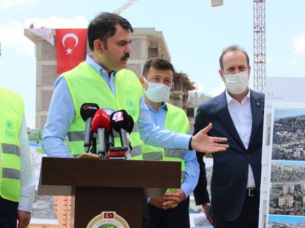 CHP’li vatandaşlar, Murat Kurum’a Teşekkür Etti