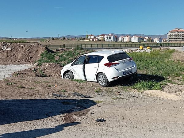 Çorum'da otomobil ile cip çarpıştı: 6 kişi yaralandı
