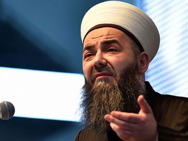 Cübbel Ahmet'ten kadınlar ve huriler hakkında şoke eden cevap