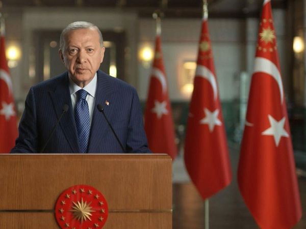 Cumhurbaşkanı Erdoğan AK Parti Kadın Kolları İçin Yayımladığı Videoda Önemli Açıklamalarda Bulundu