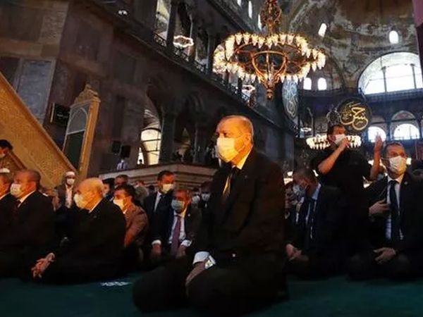 Cumhurbaşkanı Erdoğan'dan Ayasofya Camii Mesajı