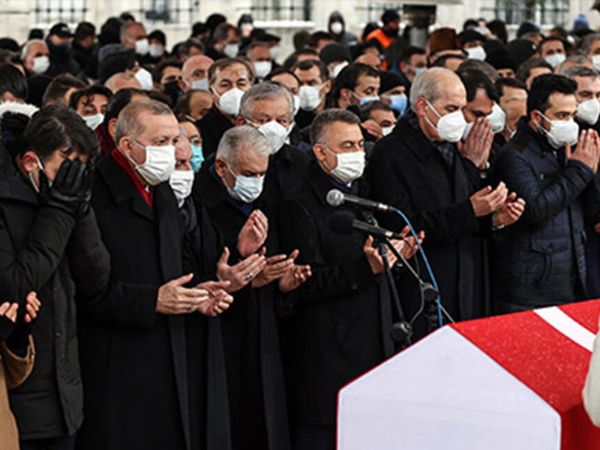 Cumhurbaşkanı Erdoğan'dan Kadir Topbaş'ın Cenazesinde Anlamlı Konuşma
