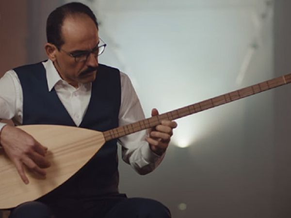 Cumhurbaşkanı Sözcüsü İbrahim Kalın'ın Yeni Bestesi