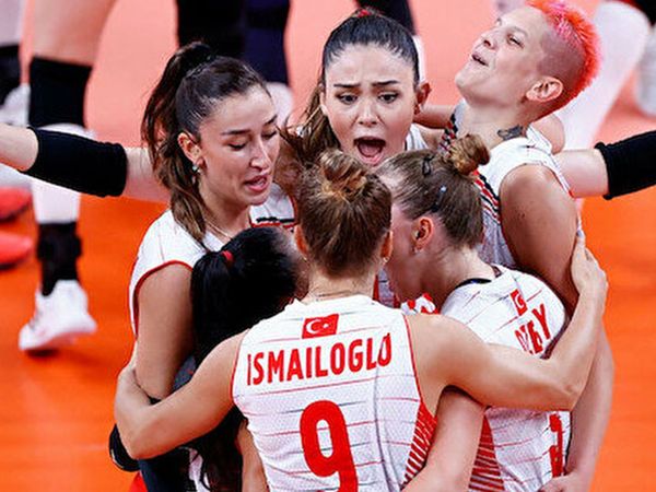Cumhurbaşkanı'ndan Filenin Sultanları'na Tebrik!