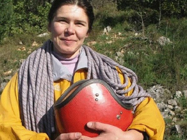 Dağcı Kadının Cansız Bedeni Helikopter ile Alındı