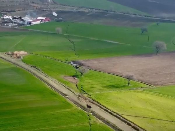 Deprem sonrası levha kayması uydudan görüntülendi: Tam 4 metre!