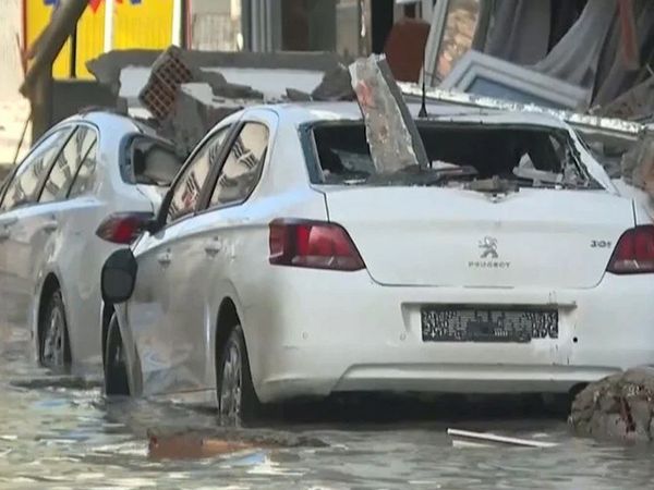 Depremin ardından sular yükseldi: 200 metre iç kısımlara doğru ilerledi