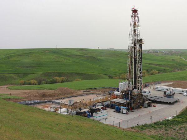 Diyarbakır’daki Kuyularda Bulunan Petrol Yüzleri Güldürdü